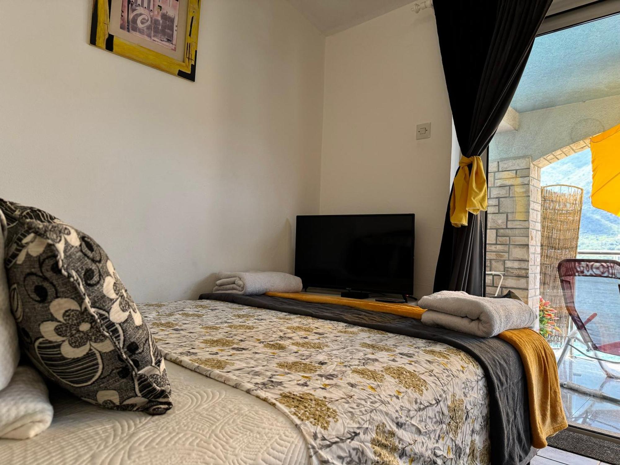 Aparthotel Maxim Kotor Dış mekan fotoğraf